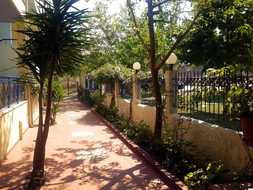 Hotel Giorgio Kallithea  Exteriör bild